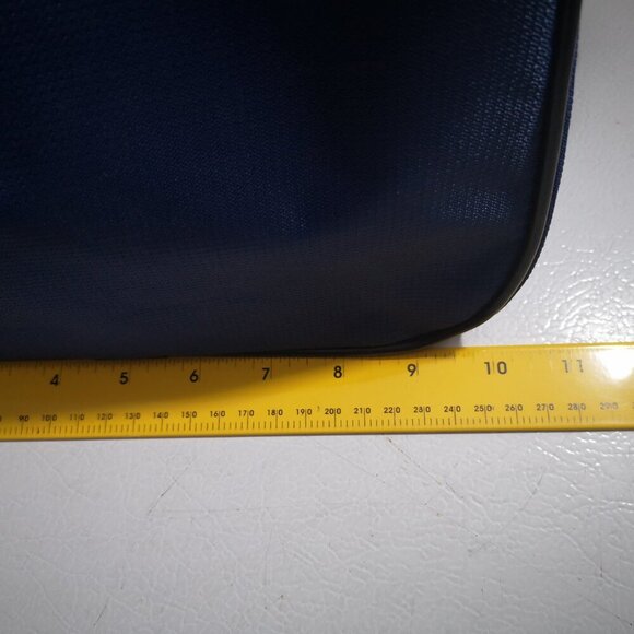 Puma Navy & Black Zippered Top Closure Carry On Bag or Gym Bag - Picture 12 of 13